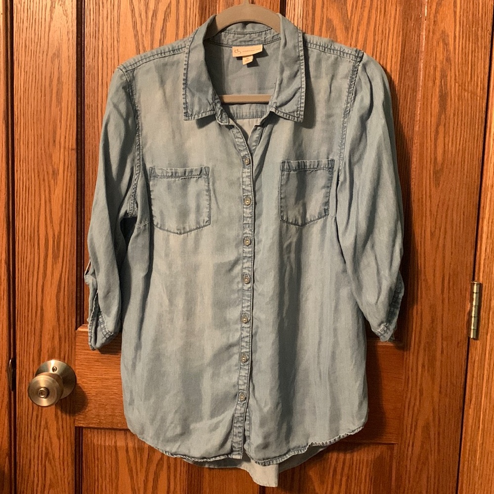 Women’s chambray blouse